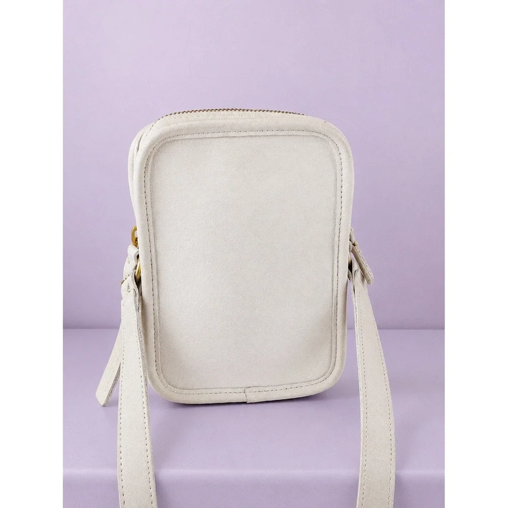 Coach Vintage White Leather Camera Crossbody Bag 1996 USA Made